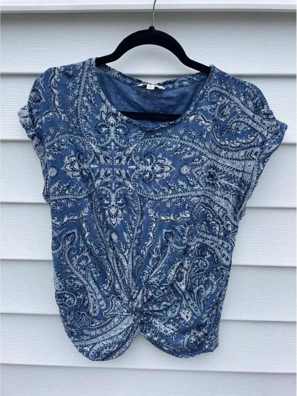 LUCKY BRAND Blue & White Floral Boho Knotted Short Sleeve Top Small/petite